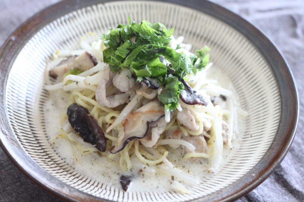 大葉塩ダレで作る焼きラーメン　大葉レシピ