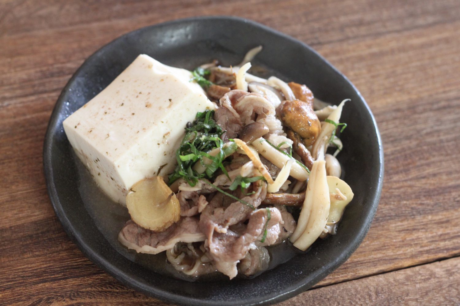 大葉ドレッシングでつくる簡単肉豆腐　大葉レシピ
