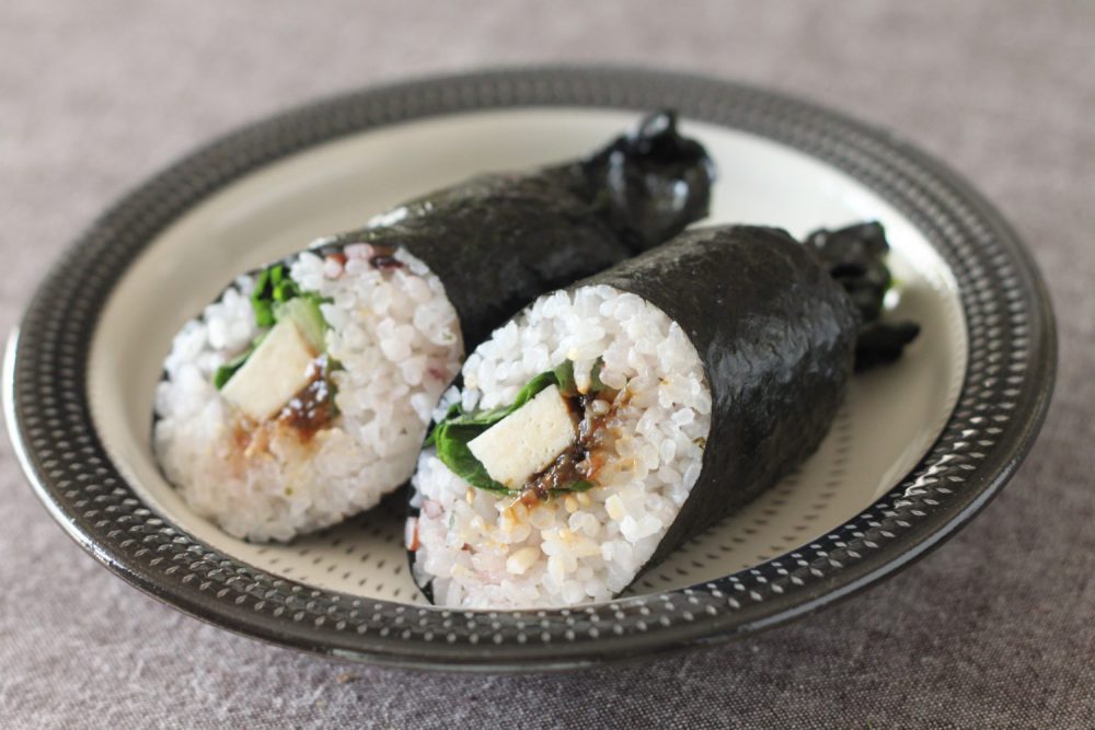 鶏ハムと大葉みその江波巻き