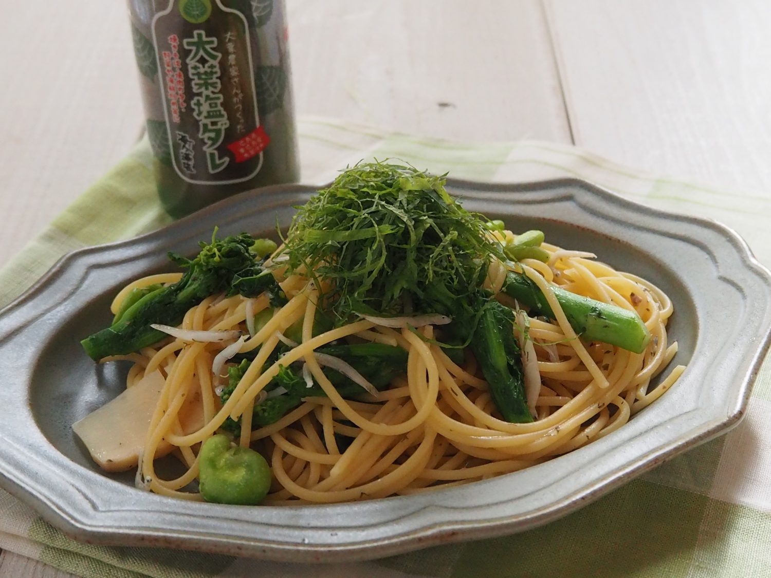 大葉としらすの和えるだけパスタ